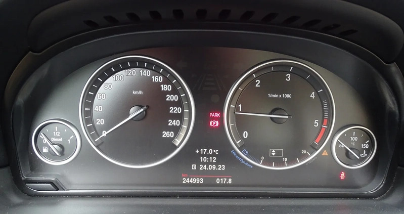 BMW Seria 5 cena 45900 przebieg: 244000, rok produkcji 2011 z Kock małe 301